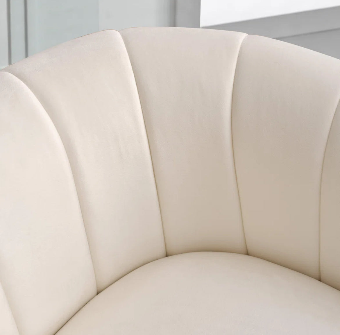 Swivel Armrest Barrel Chair