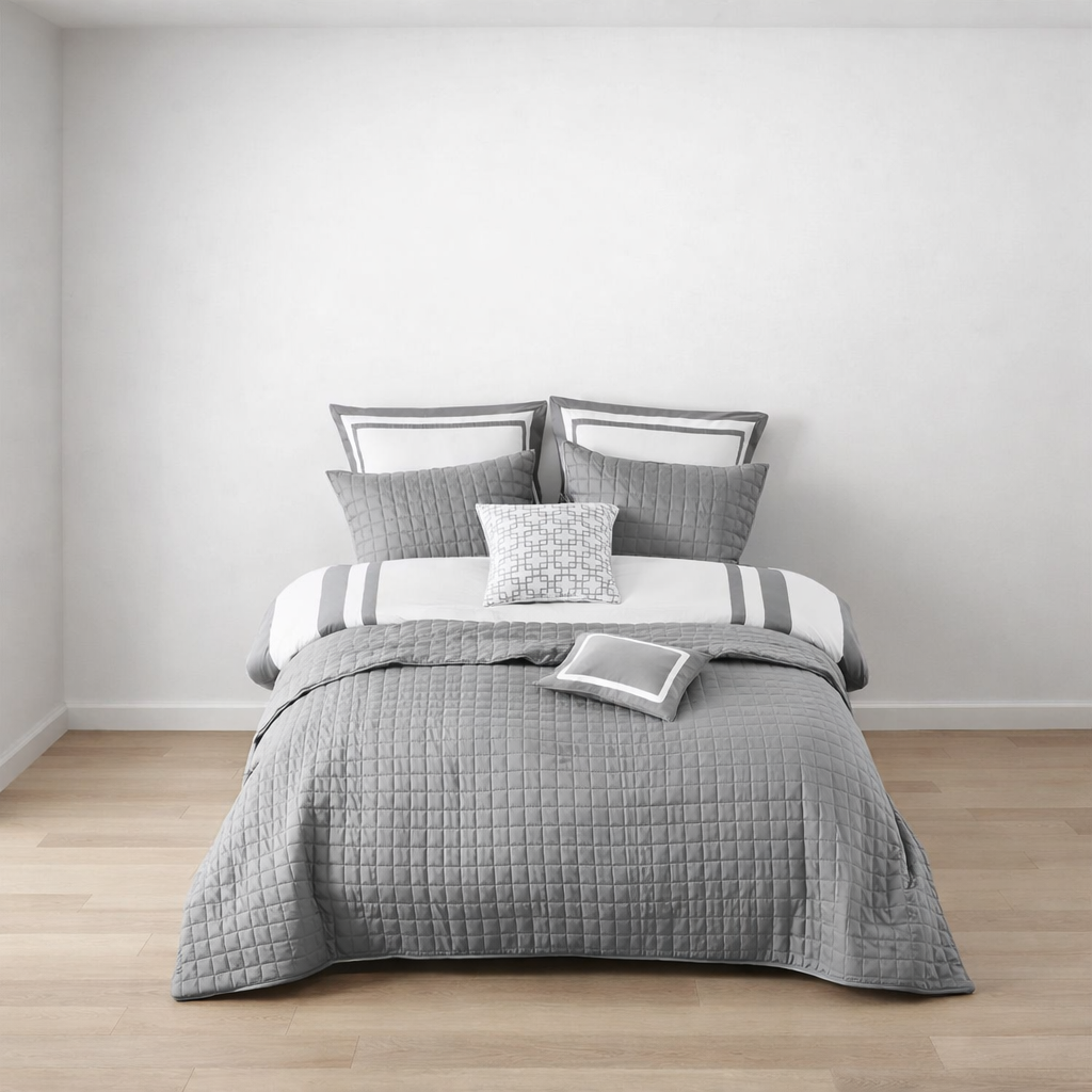 Luxurious Comforter Set
