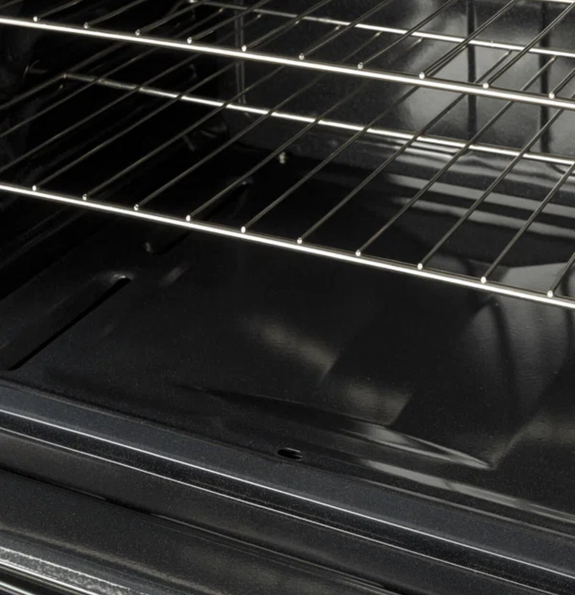 GE 30" 4.8 Cubic Feet Freestanding Gas Stove