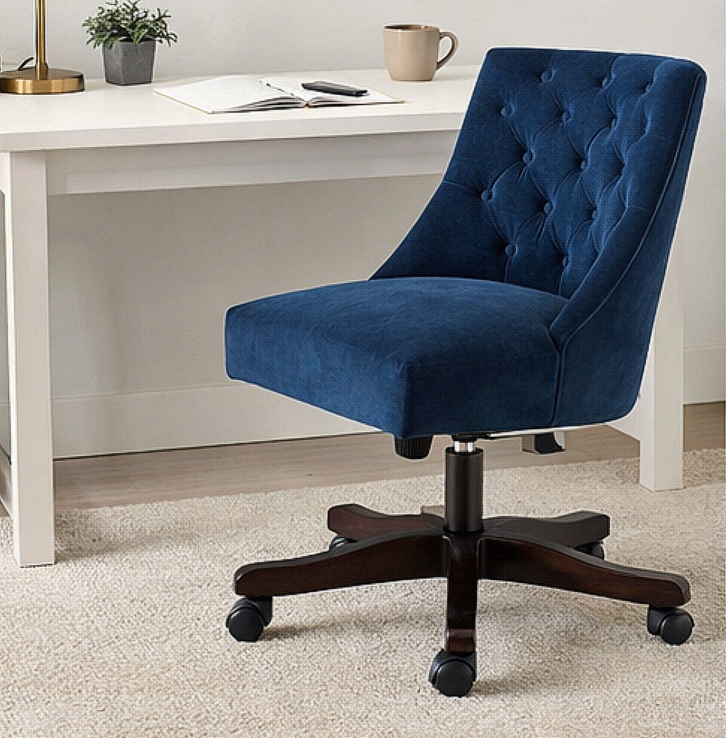 Ergonomic Tufted Computer Chair w/ Wide Backrest & Wooden Legs