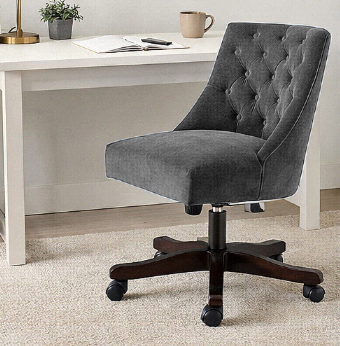 Ergonomic Tufted Computer Chair w/ Wide Backrest & Wooden Legs