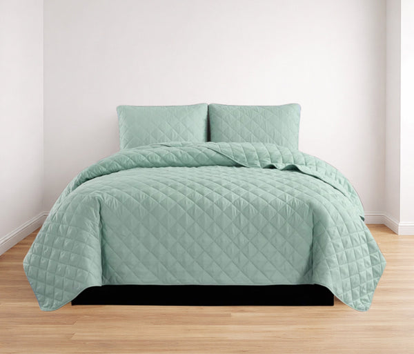 Microfiber Reversible Quilt Set