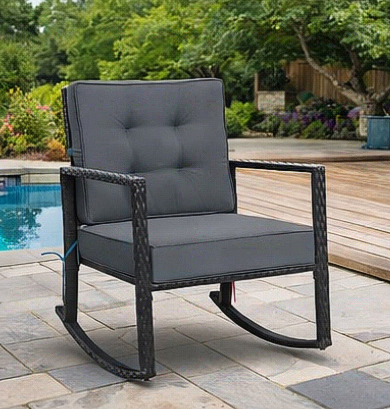 Wicker Patio Comfy Chair