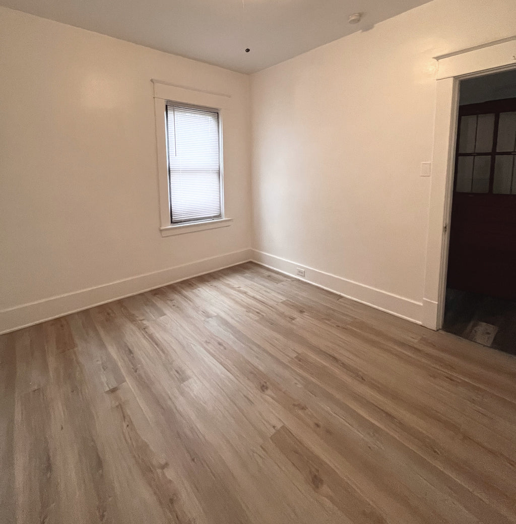 2421 Welch Ave. Niagara Falls, NY 14303