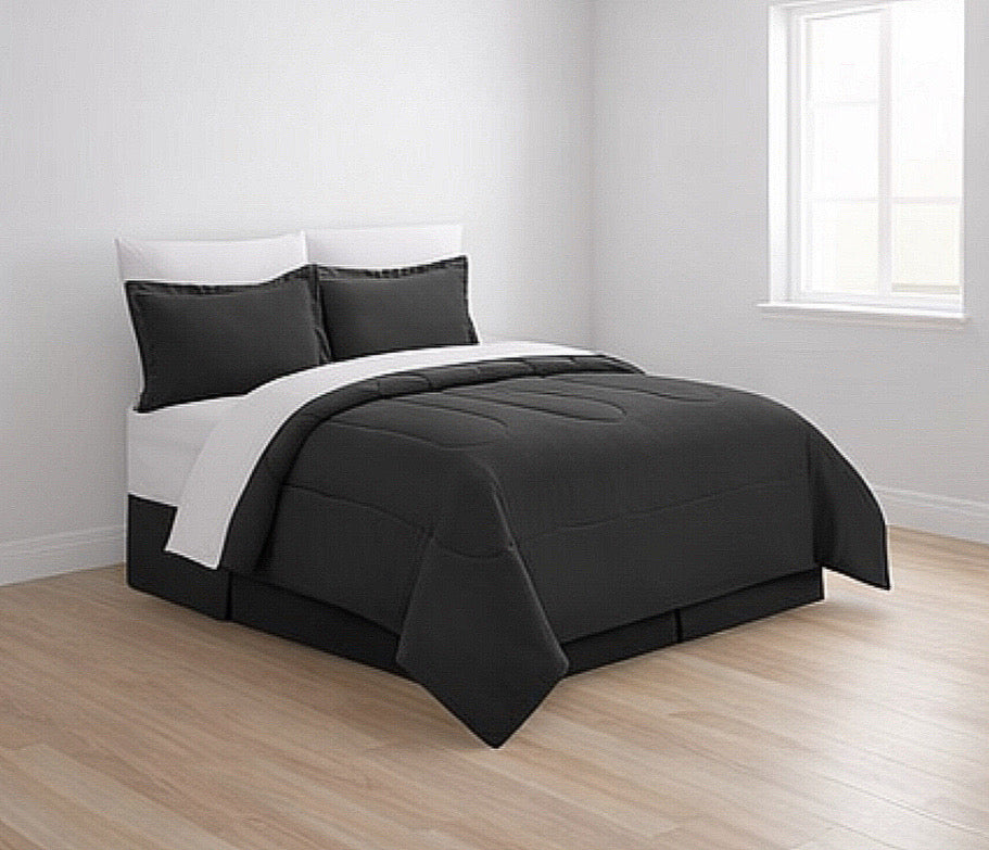 Lightweight Comforter Set