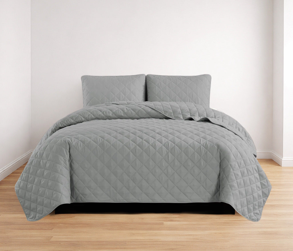 Microfiber Reversible Quilt Set