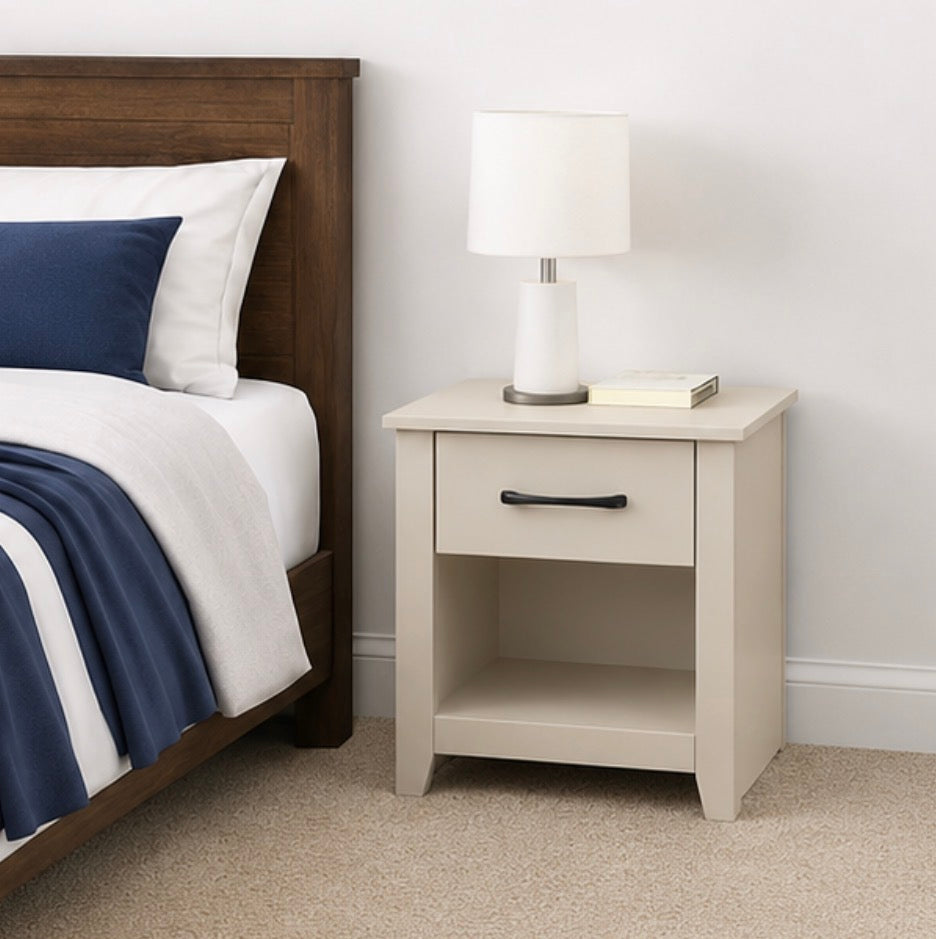 Classic Drawer Nightstand