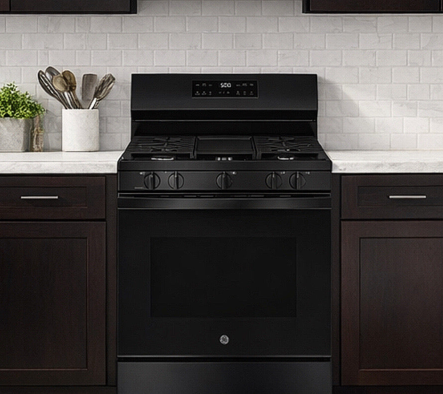 GE 30" Self Cleaning Gas Stove