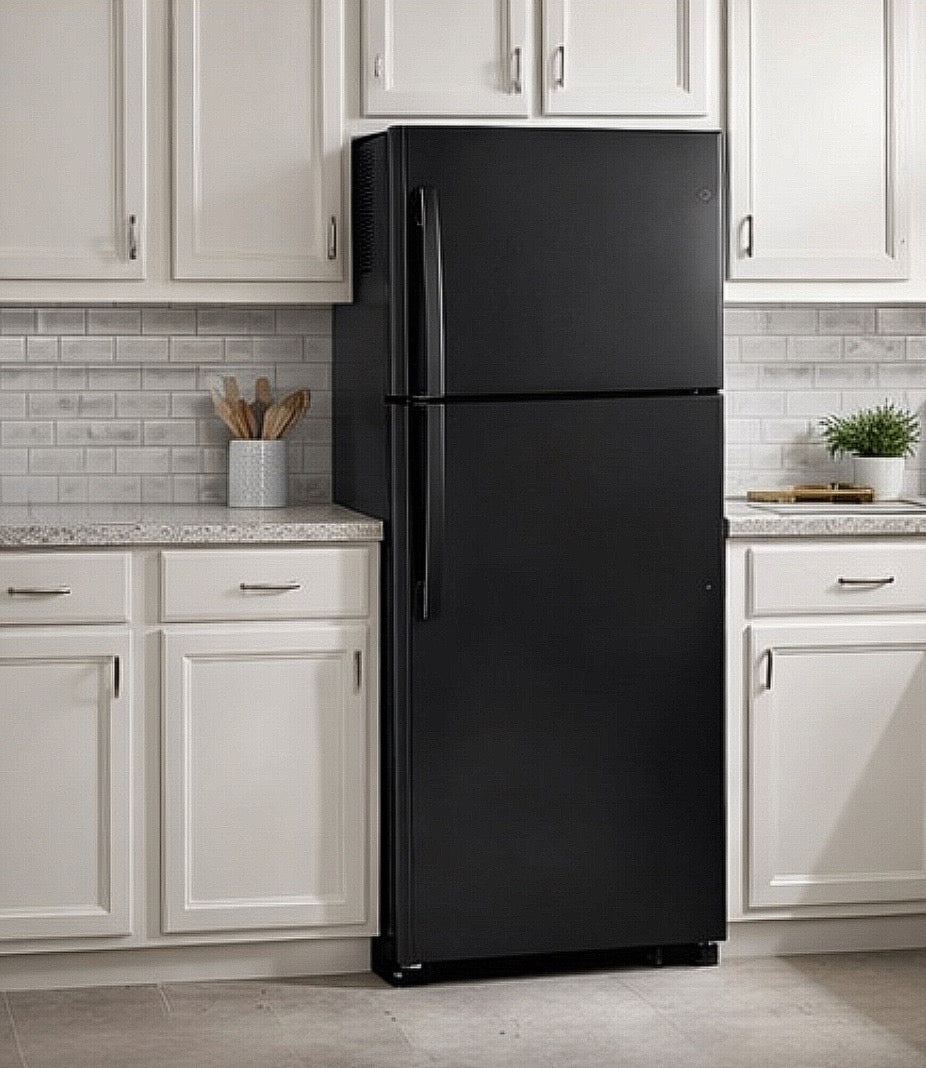 GE 33" 21.9 Cubic Feet Top Freezer Refrigerator