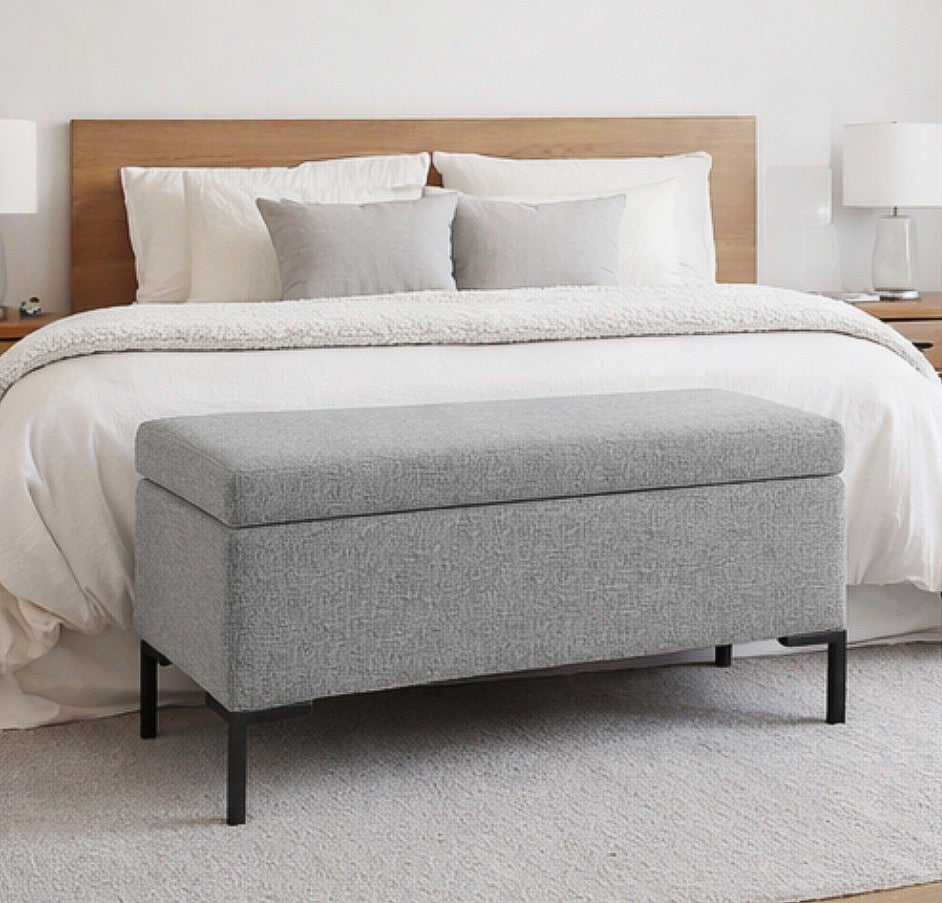 32” Flip Top Storage Bench