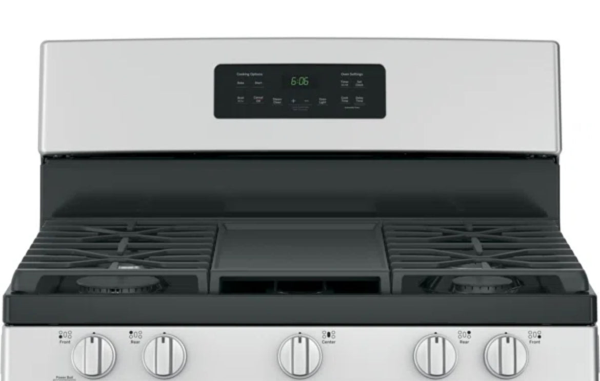 GE 30" 5 Cubic Feet Gas Stove