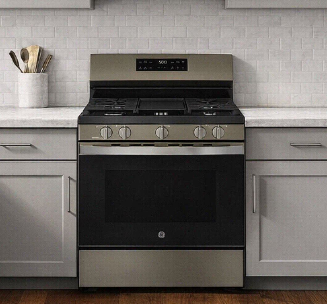 GE 30" Self Cleaning Gas Stove