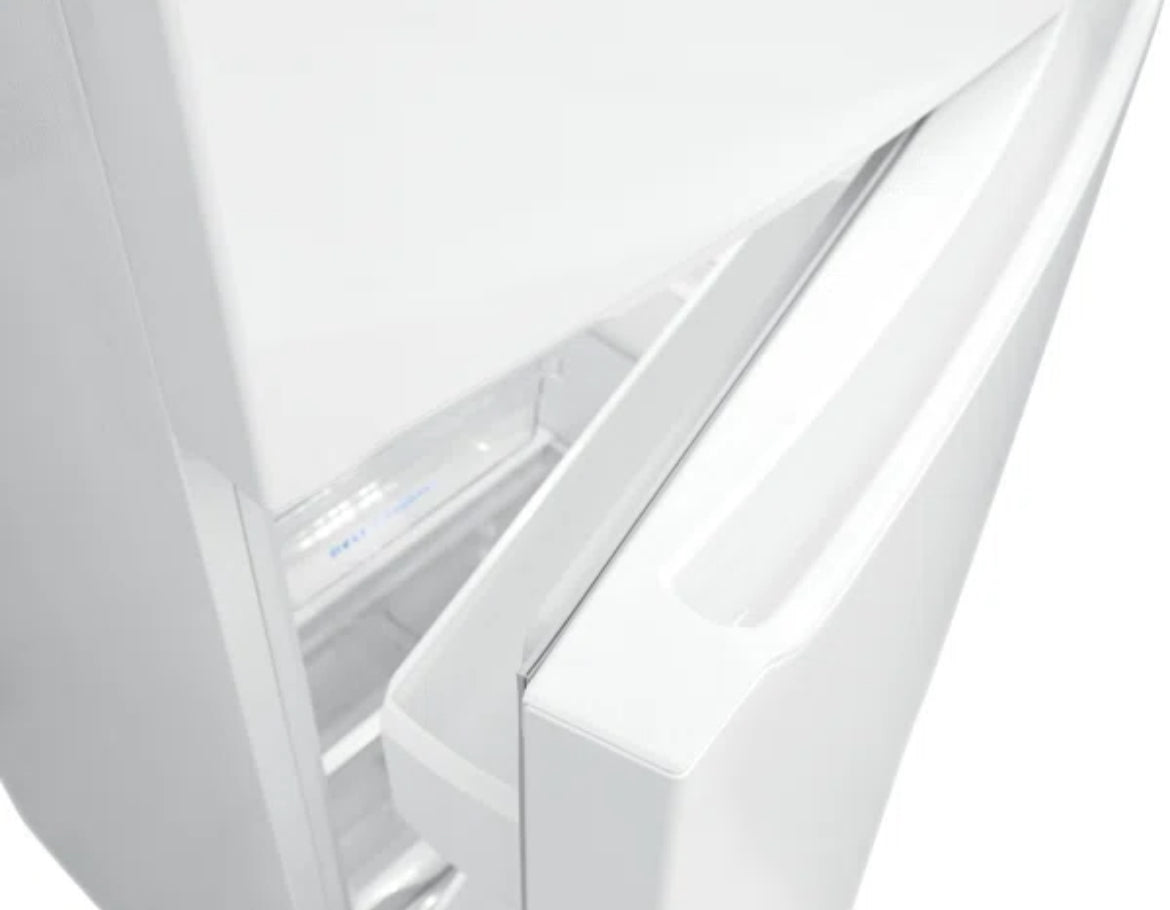 Frigidaire 18.3 Cubic Feet Top Freezer Refrigerator