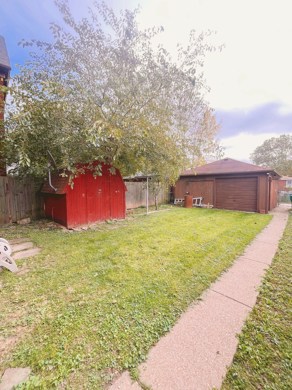 2421 Welch Ave. Niagara Falls, NY 14303