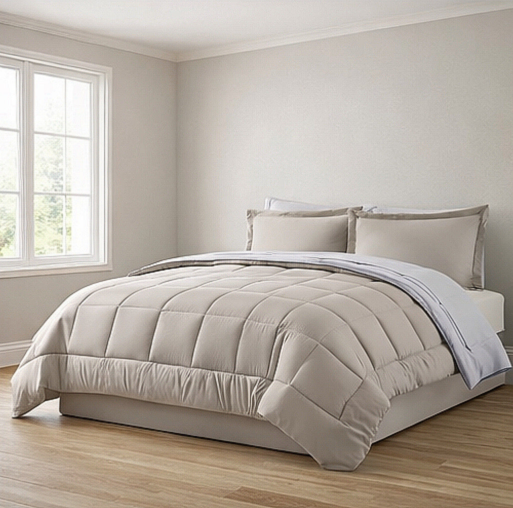 Reversible Comforter Set