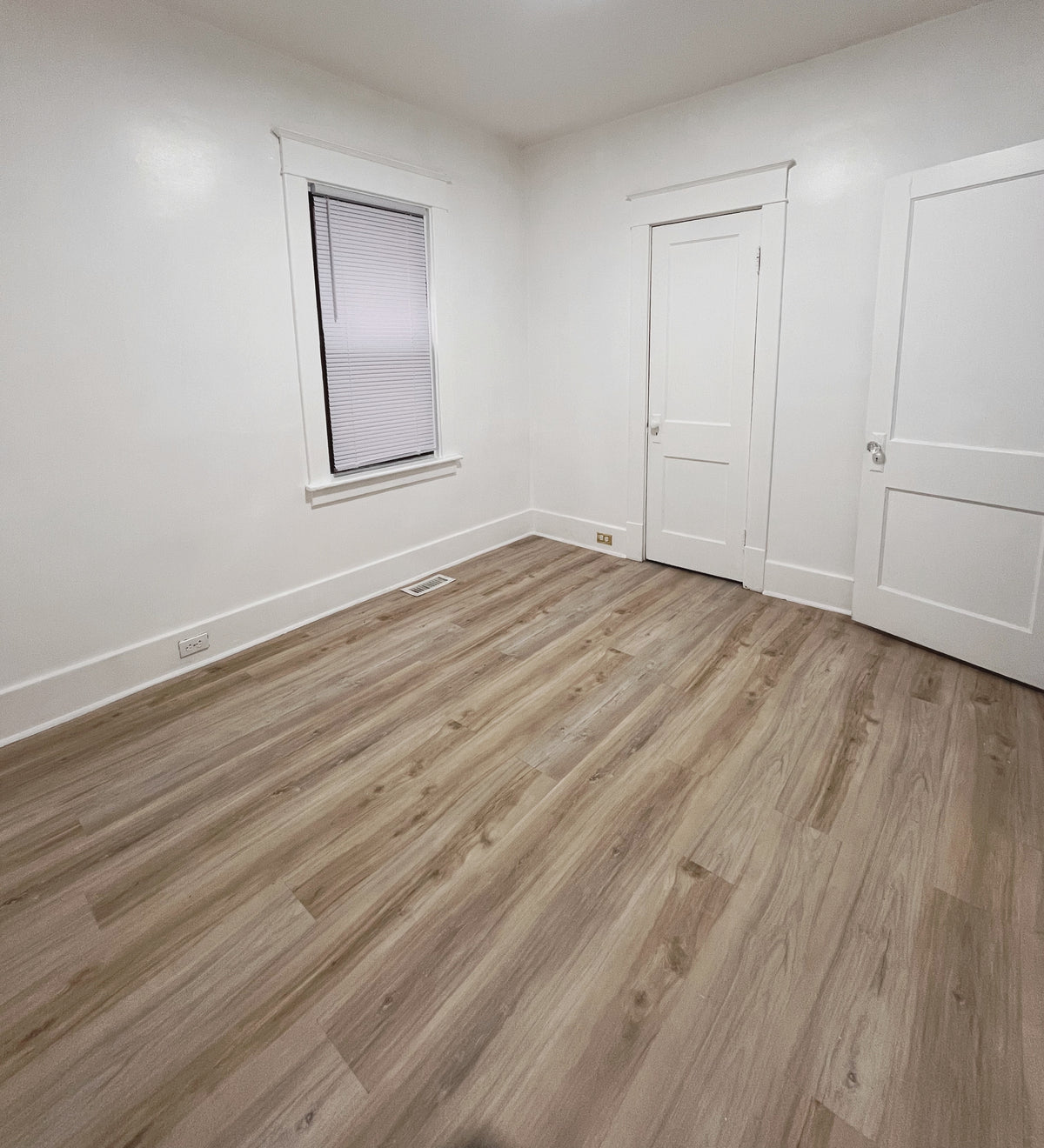 2421 Welch Ave. Niagara Falls, NY 14303