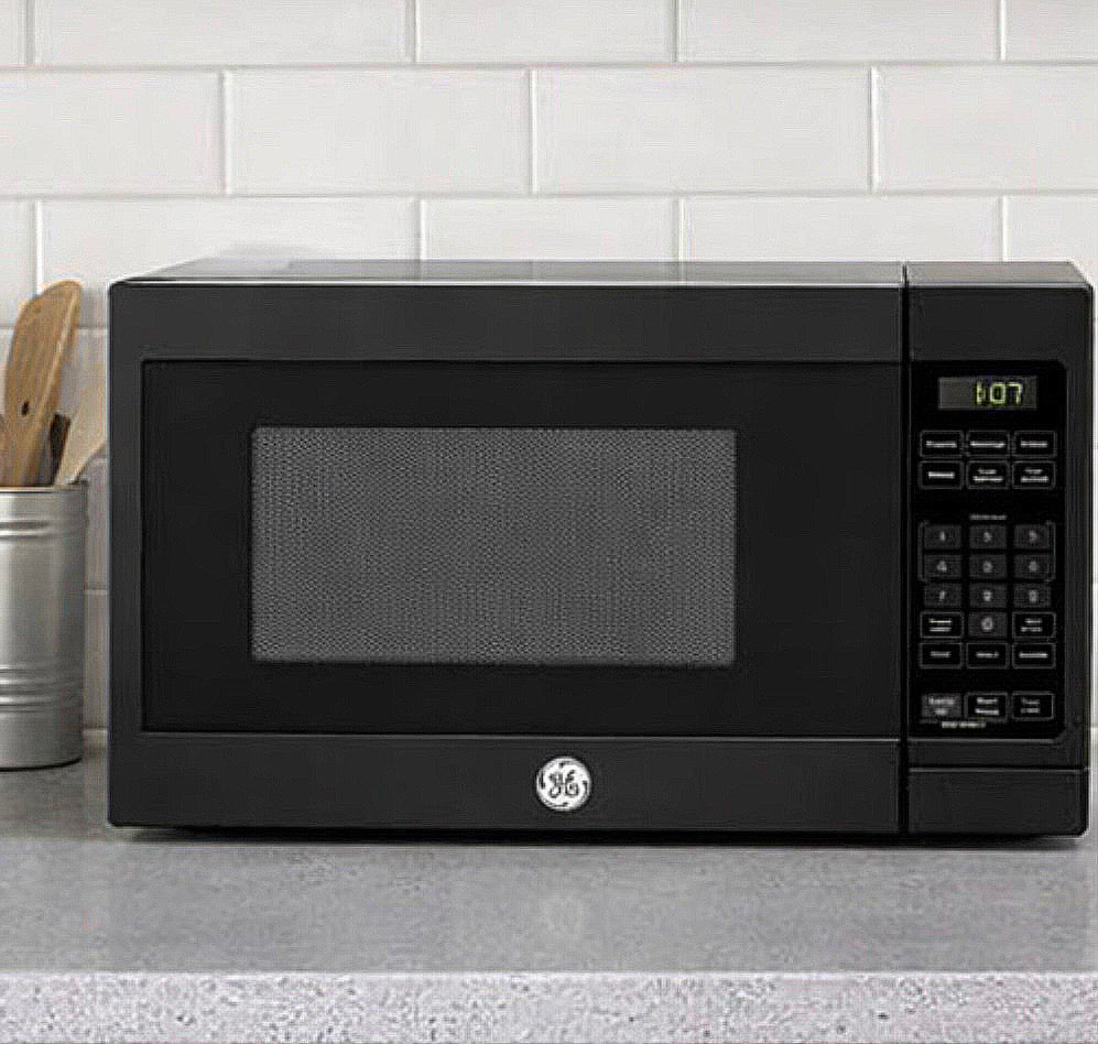 GE 0.7 Cubic Feet Countertop Microwave
