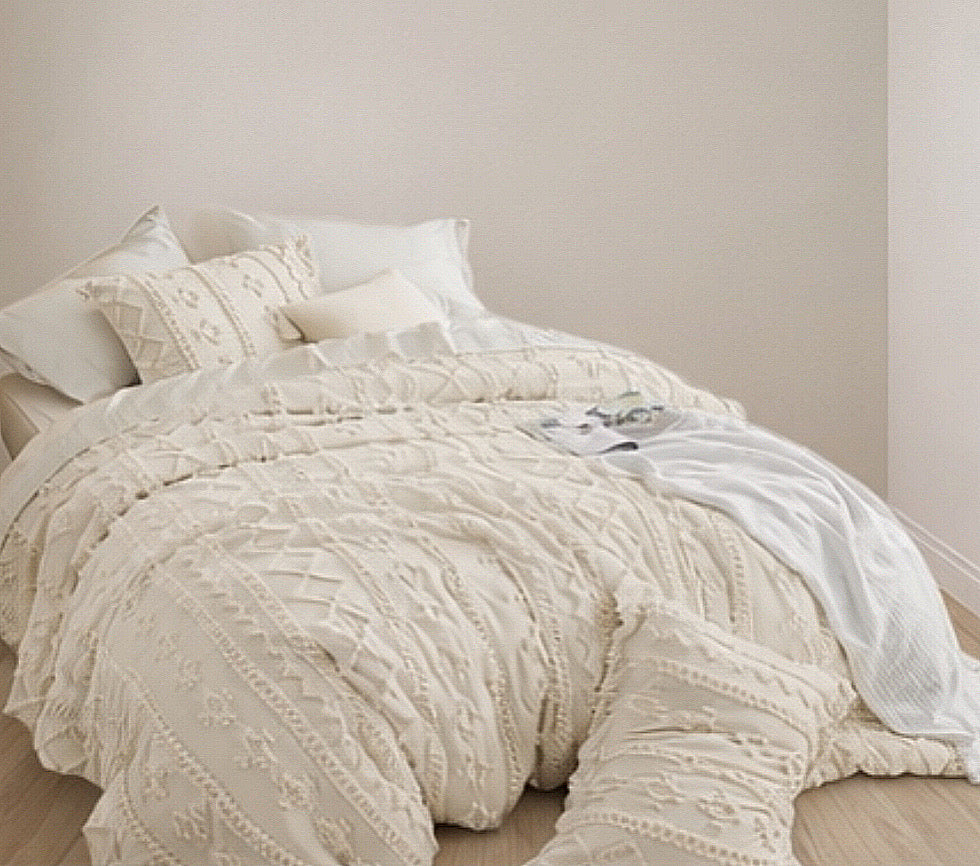 Tufted Boho Bedding Set