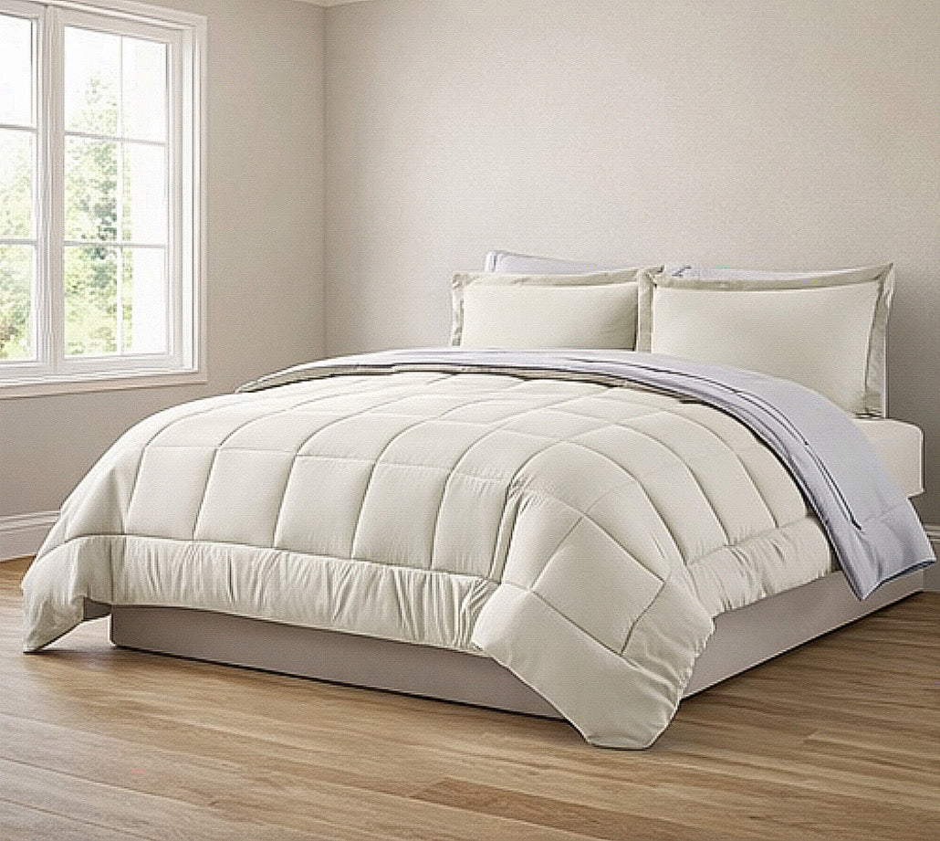 Reversible Comforter Set