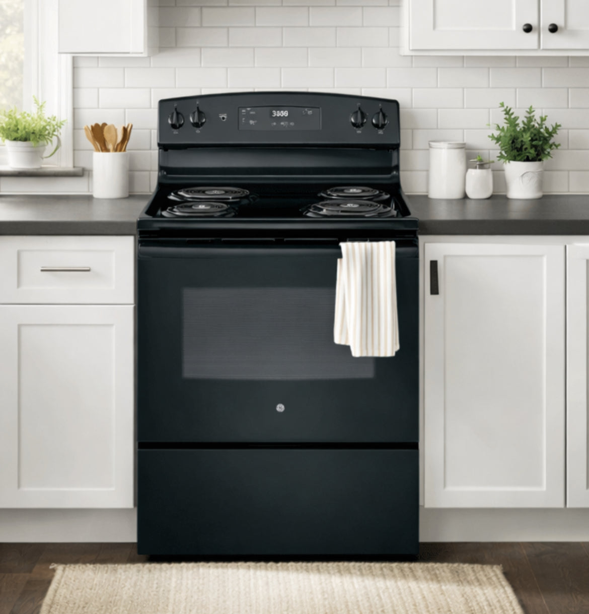 GE 30" 5 Cubic Feet Electric Stove