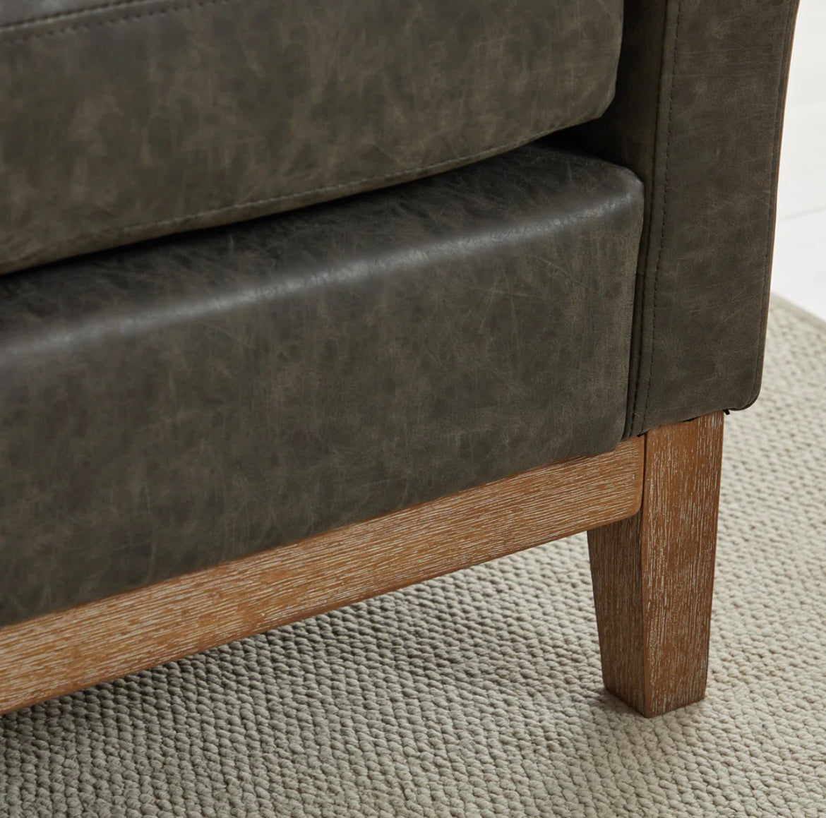 66” End-of-Bed Bench w/ Arms & Pillows