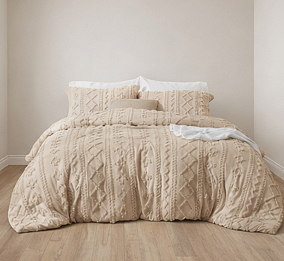 Tufted Boho Bedding Set