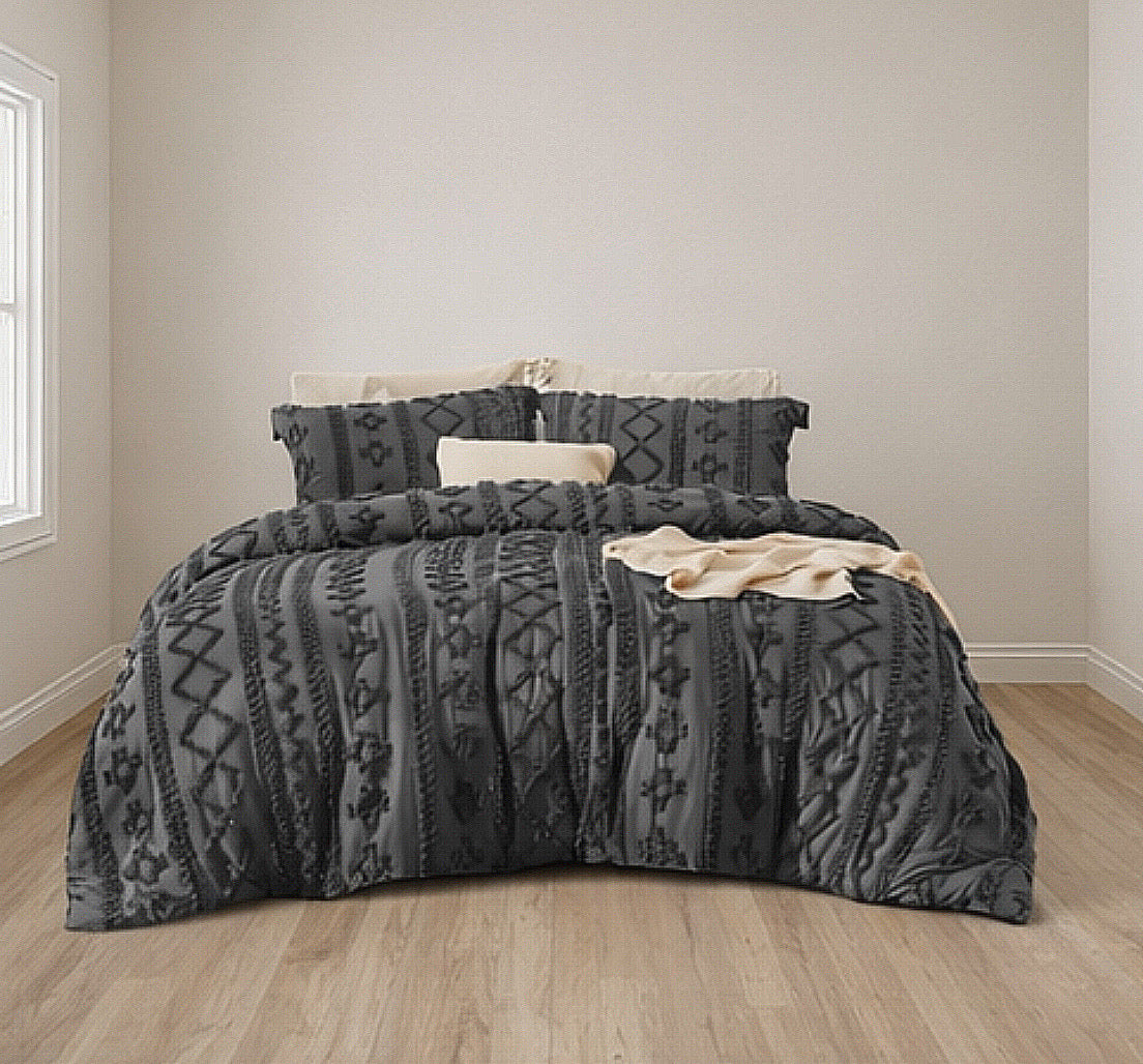 Tufted Boho Bedding Set
