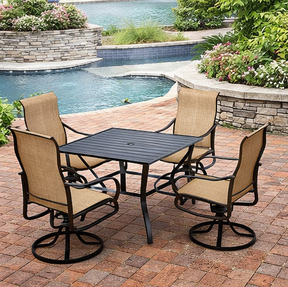 4-Person Patio Dining Set